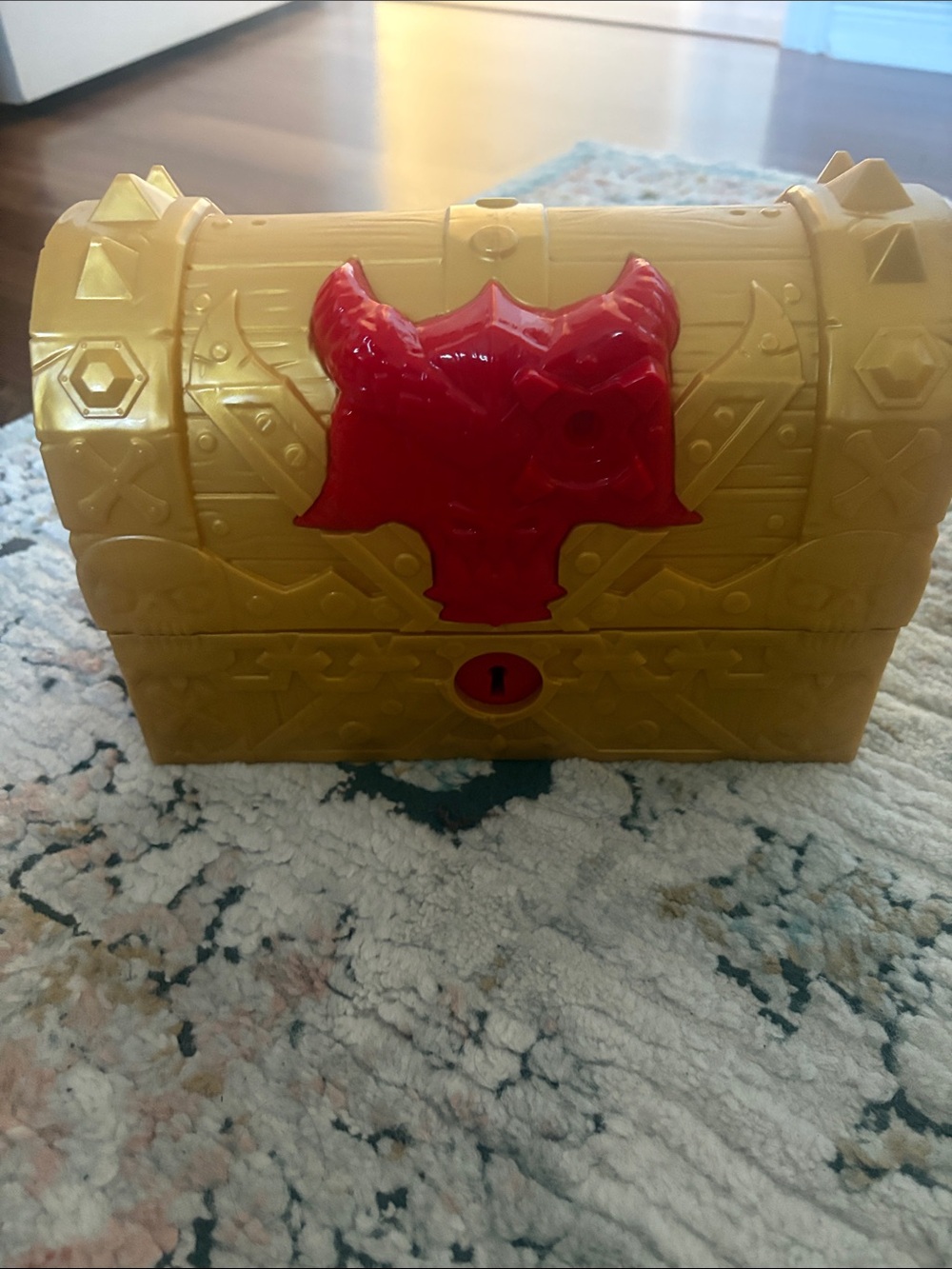 Treasure X Dragons Realm Dragon Chest Mystery Treasure Chest
